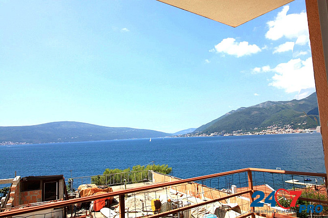 Apartment with 2 bedrooms by the sea in Tivat Montenegro Budva - photo 2