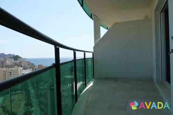 Недвижимость в Испании, Новая квартира с видами на море от застройщика в Бенидорме, Коста Бланка Бенидорм