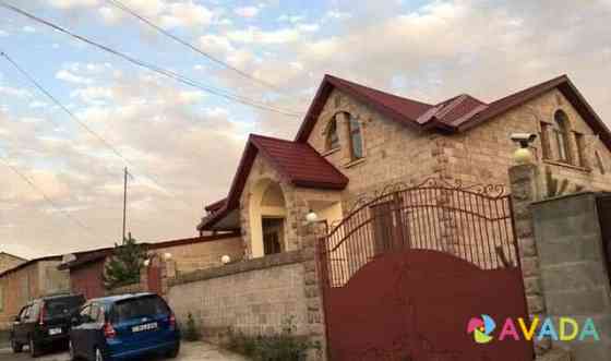 Дом (Армения) Akhty