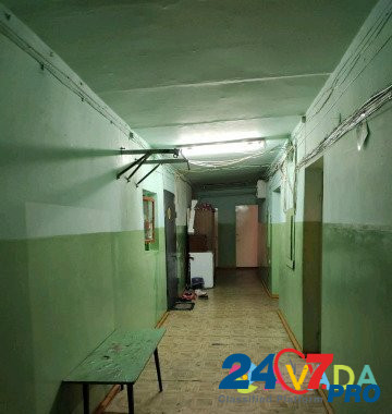 Комната 13 м² в 8-к, 4/5 эт. Омск - изображение 6