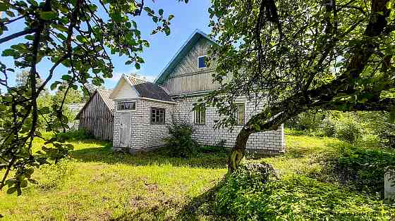 Кирпичный дом с хоз-вом и баней рядом с речкой, 50 соток земли Opochka