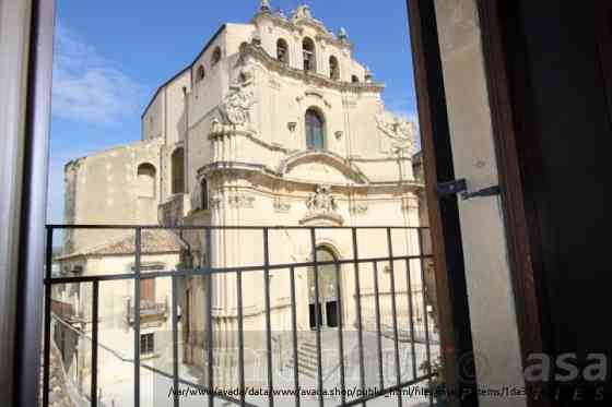 Недвижимость в самом сердце исторического центра Ното, Италия Catania