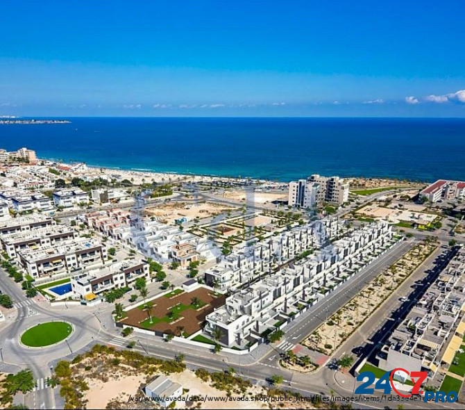 Это эксклюзивный жилой комплекс, расположенный в одном из лучших туристических районов Средиземномор Alicante - photo 3
