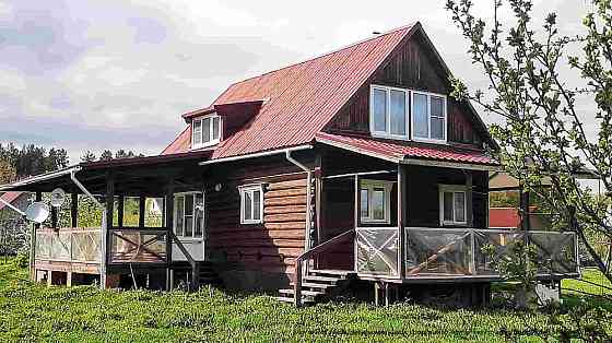 Добротный дом с баней на живописной окраине деревни у реки Pskov