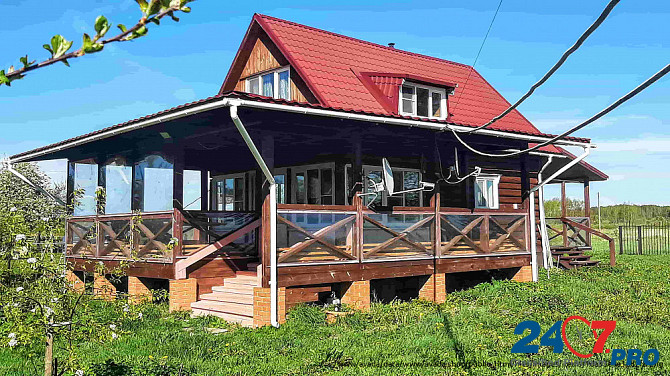 Добротный дом с баней на живописной окраине деревни у реки Псков - изображение 1