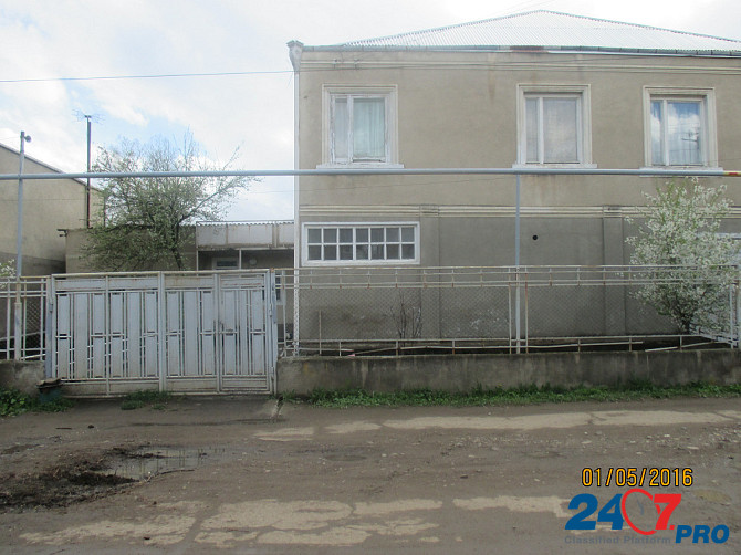 Продаю двух этажный дом всеми условями Степанаван - изображение 1