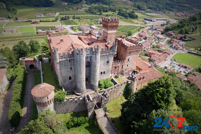Частный замок, украшенный роскошью и величием Генуя - изображение 3