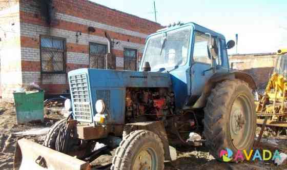 Трактор с прицепом Vologda