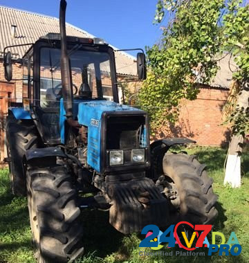 Продаю трактор мтз 100 Грозный - изображение 1