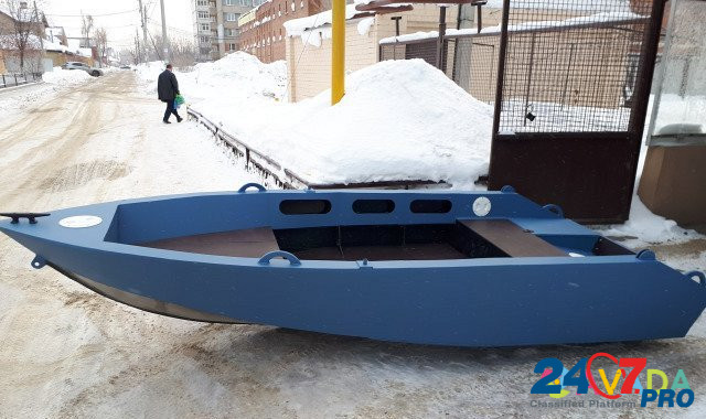 Продам лодку из пластика низкого давления Тольятти - изображение 1