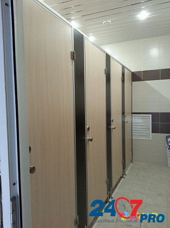 Сантехнические разделительные санитарные туалетные перегородки HPL нержавеющая фурнитура под ключ Москва - изображение 2