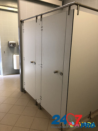 Сантехнические разделительные санитарные туалетные перегородки HPL нержавеющая фурнитура под ключ Москва - изображение 3
