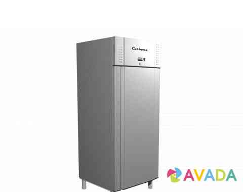 Шкаф холодильный Carboma V700 Simferopol