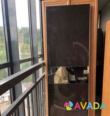 Стильная межкомнатная дверь глянец со стеклом Ufa