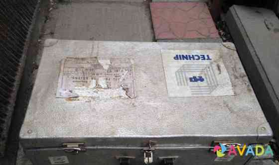 Алюминиевые чемодан и ящик Astrakhan'