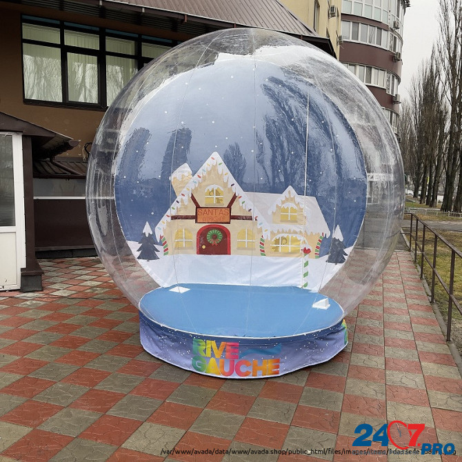 Шоу шар – огромный снежный шар фотозона Kiev - photo 2