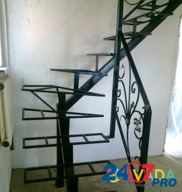 Лестницы на металлокаркасе Tol'yatti - photo 5