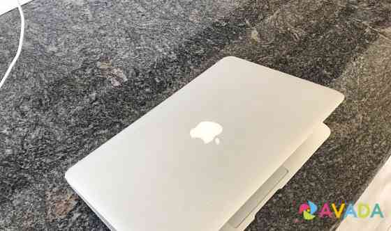 Apple MacBook Air 11" б/у 4года Kazan'