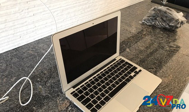 Apple MacBook Air 11" б/у 4года Kazan' - photo 2
