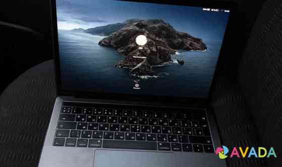 Apple MacBook Pro 13 touch bar Moscow