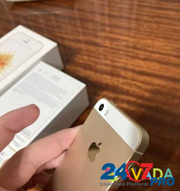iPhone SE Gold 32гб Сочи - изображение 4