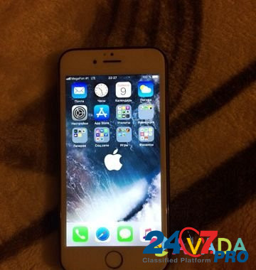 iPhone 6 gold на 16гб +бампер батарея Саратов - изображение 1