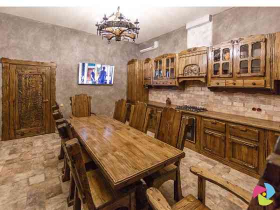 Кухни из дерева, деревянная кухонная мебель, столы, стулья, буфеты Krasnodar