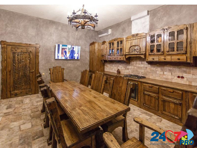 Кухни из дерева, деревянная кухонная мебель, столы, стулья, буфеты Krasnodar - photo 1
