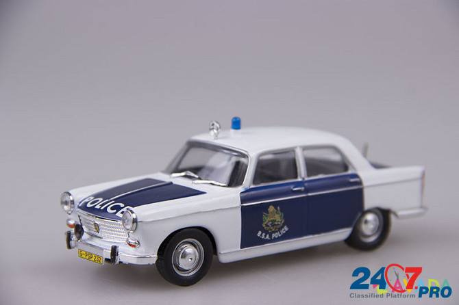 Полицейские машины мира №47 PEUGEOT 404. Британская полиция Южной Африки Lipetsk - photo 1