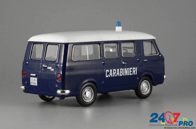 Полицейские машины мира №2 FIAT 238 CARABINIERI 1967.Полиция италии Lipetsk - photo 4