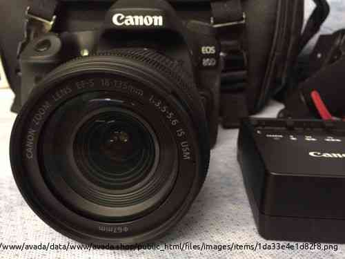 Canon EOS 80D фотокамера с 18-135мм комплектом видеогенератора объектива Moscow