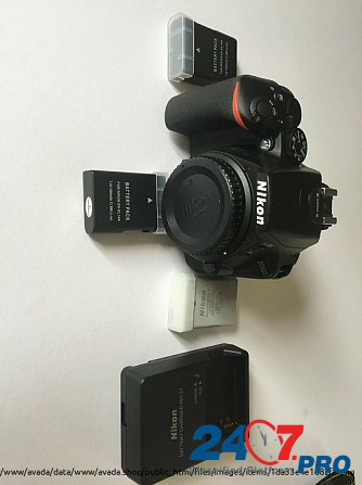 Nikon D5600 Цифровая зеркальная фотокамера (только корпус) Москва - изображение 2