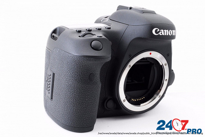 Canon EOS 7D Mark II DSLR Корпус камеры с комплектом для хранения Москва - изображение 3