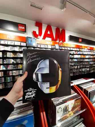 JAM - музичний магазин з шанувальниками по всій Україні Kiev