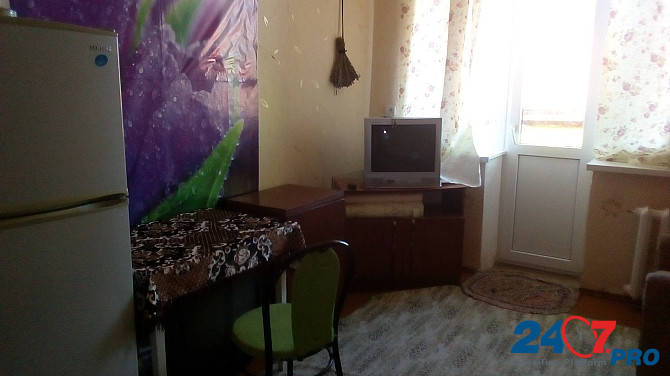 Обменяю на дом или две квартиры.свою трех комнатную Севастополь Sevastopol - photo 1